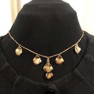Gold necklace with faux diamonds